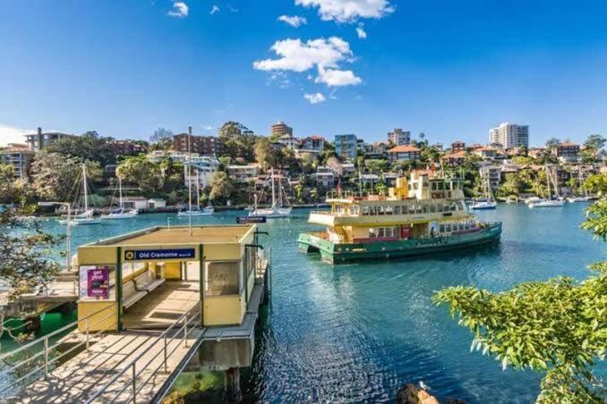Apartment Leafy Oasis Steps To Ferry & Harbour Sydney